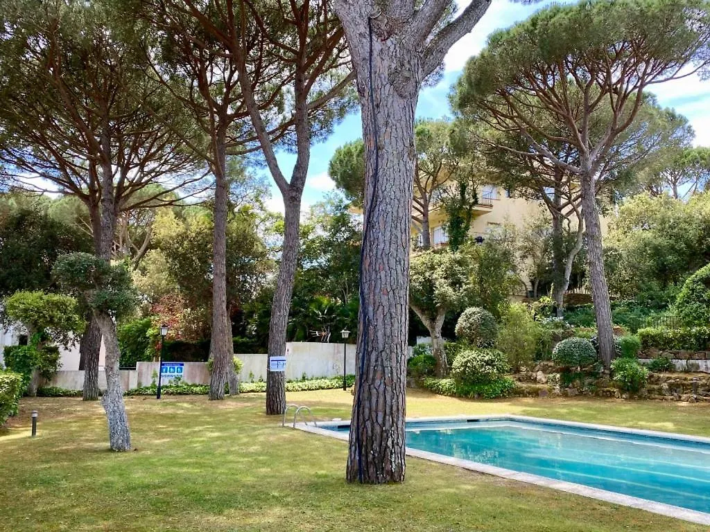 House With Shared Pool, 2 Bathrooms, 700M From Beach Calella De Palafrugell