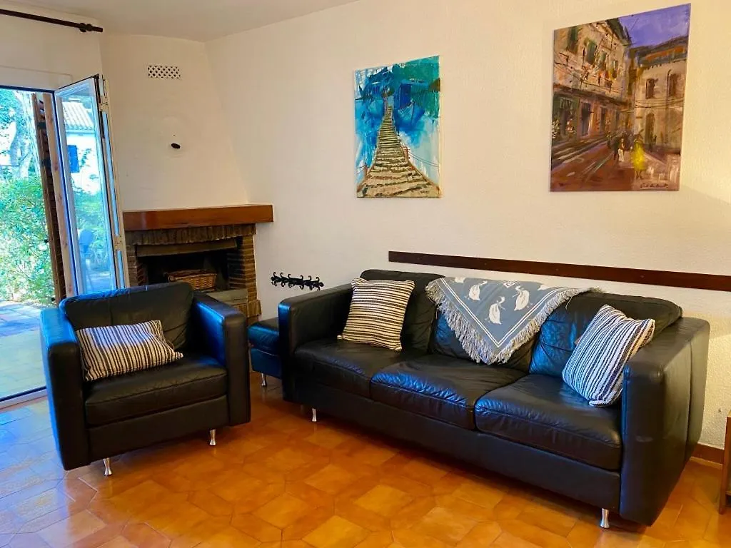House With Shared Pool, 2 Bathrooms, 700M From Beach Calella De Palafrugell 0*,