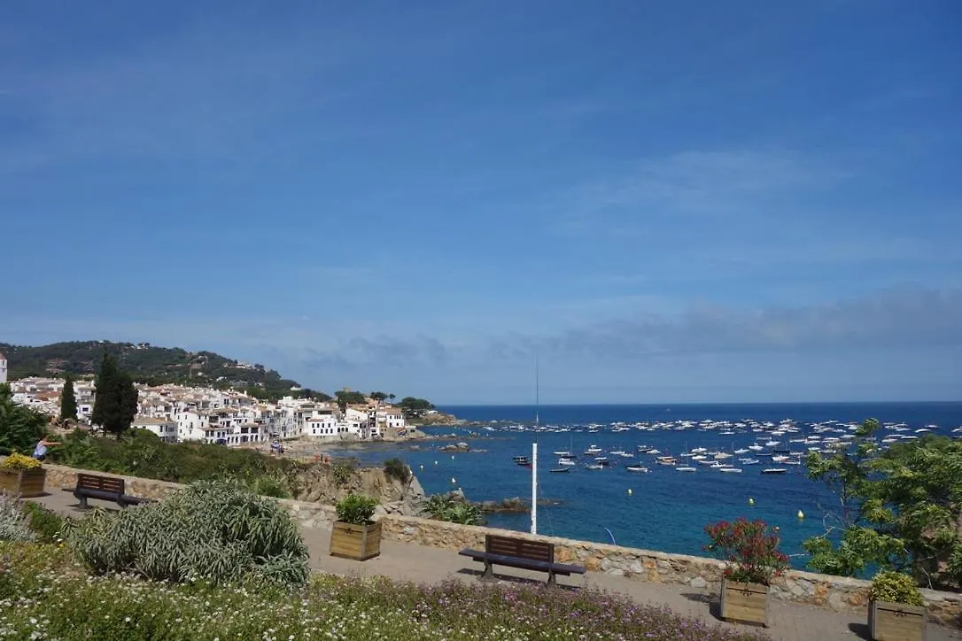 House With Shared Pool, 2 Bathrooms, 700M From Beach Calella De Palafrugell Holiday home