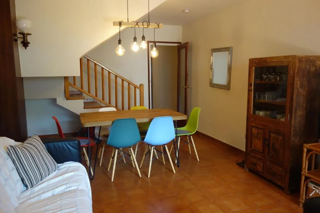 House With Shared Pool, 2 Bathrooms, 700M From Beach Calella De Palafrugell